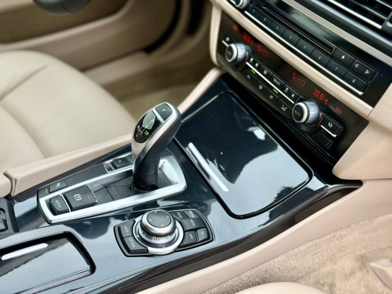 bmw-seria-5-520d-aut-luxury-line