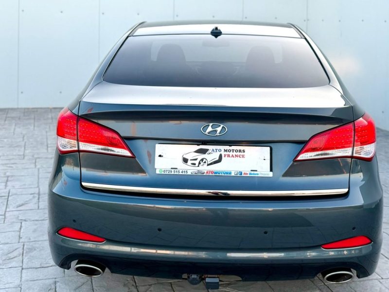 hyundai-i40-2012-1-7-diesel-136-cp-243-000-km