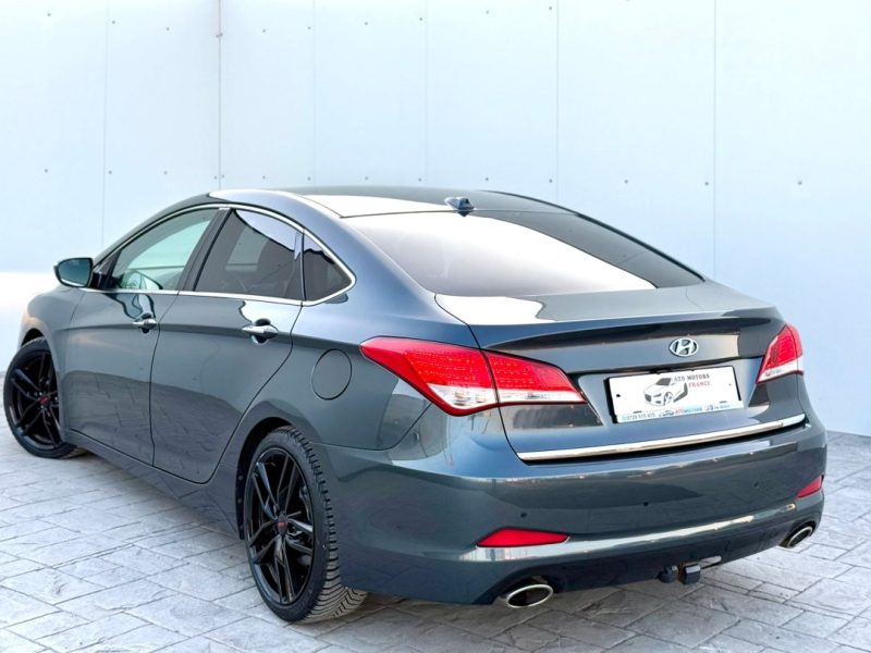 hyundai-i40-2012-1-7-diesel-136-cp-243-000-km