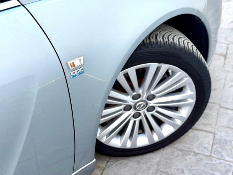 opel-insignia-opc