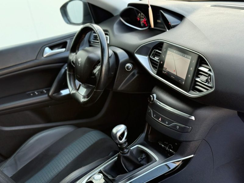 peugeot-308-1-2i-manuala-11-2019