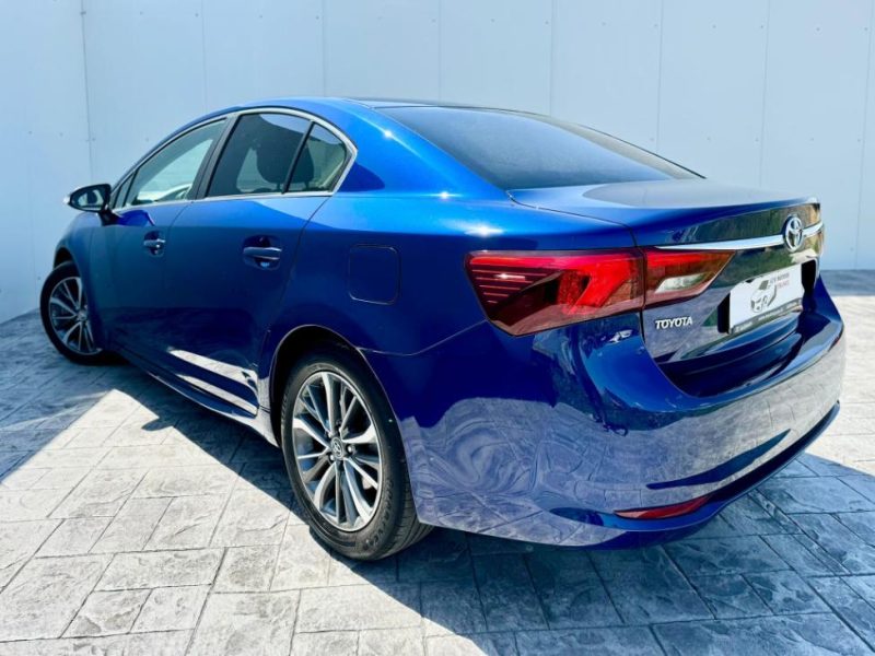 toyota-avensis-executive-2015-2-0-diesel-143-cp-192-000-km