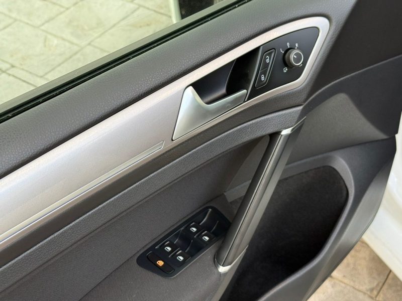 volkswagen-e-golf-85kw-an-2016
