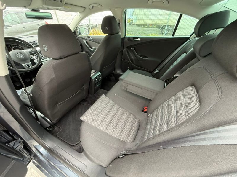 volkswagen-passat-1-4-tsi-r-line-edition-plus