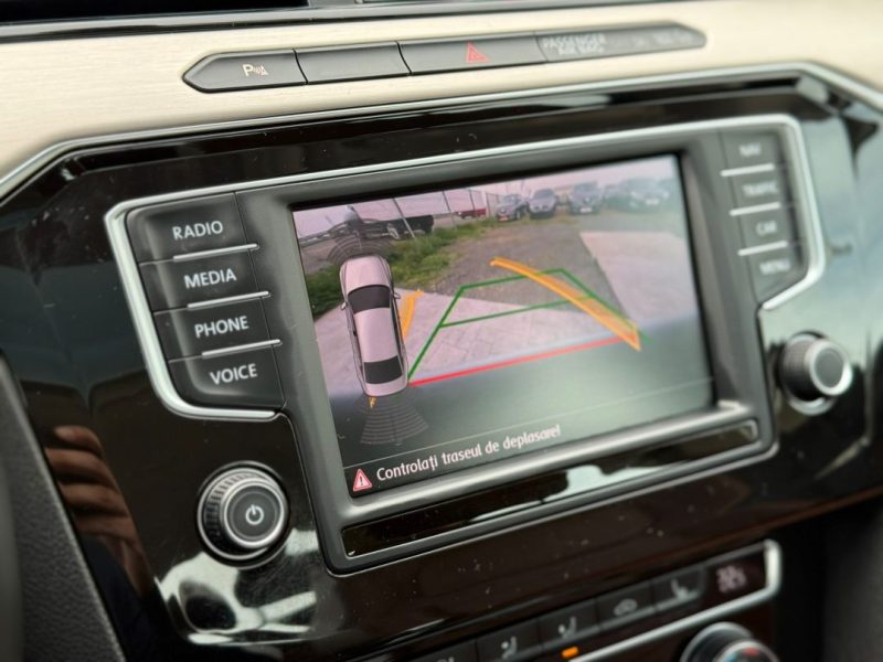 volkswagen-passat-2-0-tdi-highline-bluemotion-tech