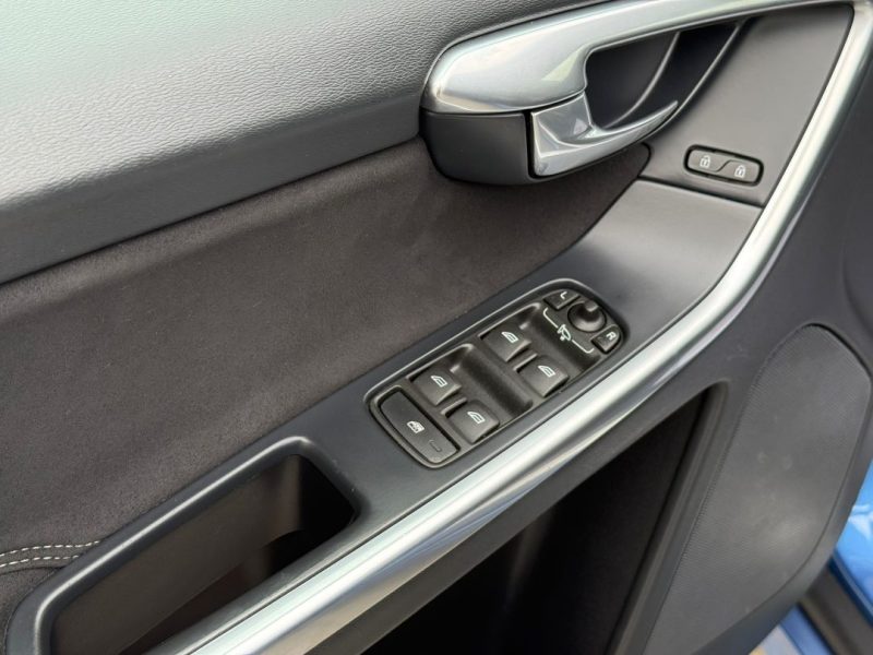 volvo-xc-60-d4-r-design-190cp